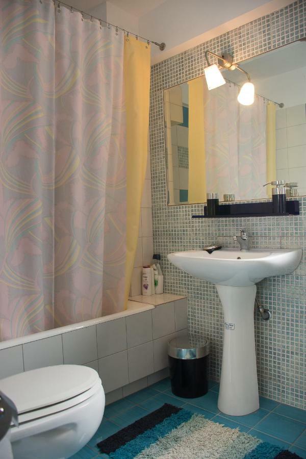 Cozy Maisonette Камена Вурла Екстериор снимка